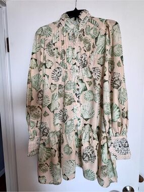 Seashell Print Peasant Dress in Beige and Green. New. S